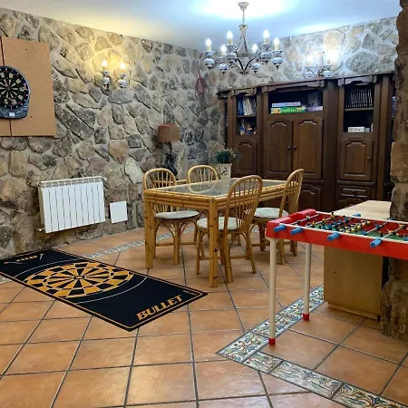 شاليه La Casona Del Enebral