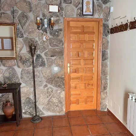 شاليه La Casona Del Enebral